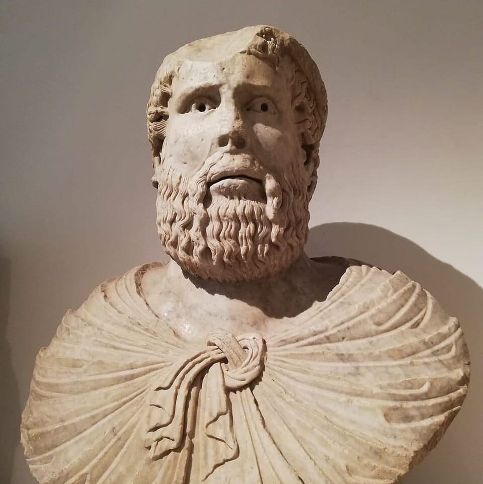 &nbsp;Statue of Pier delle Vigna in Museo Campano, Capua, Italy